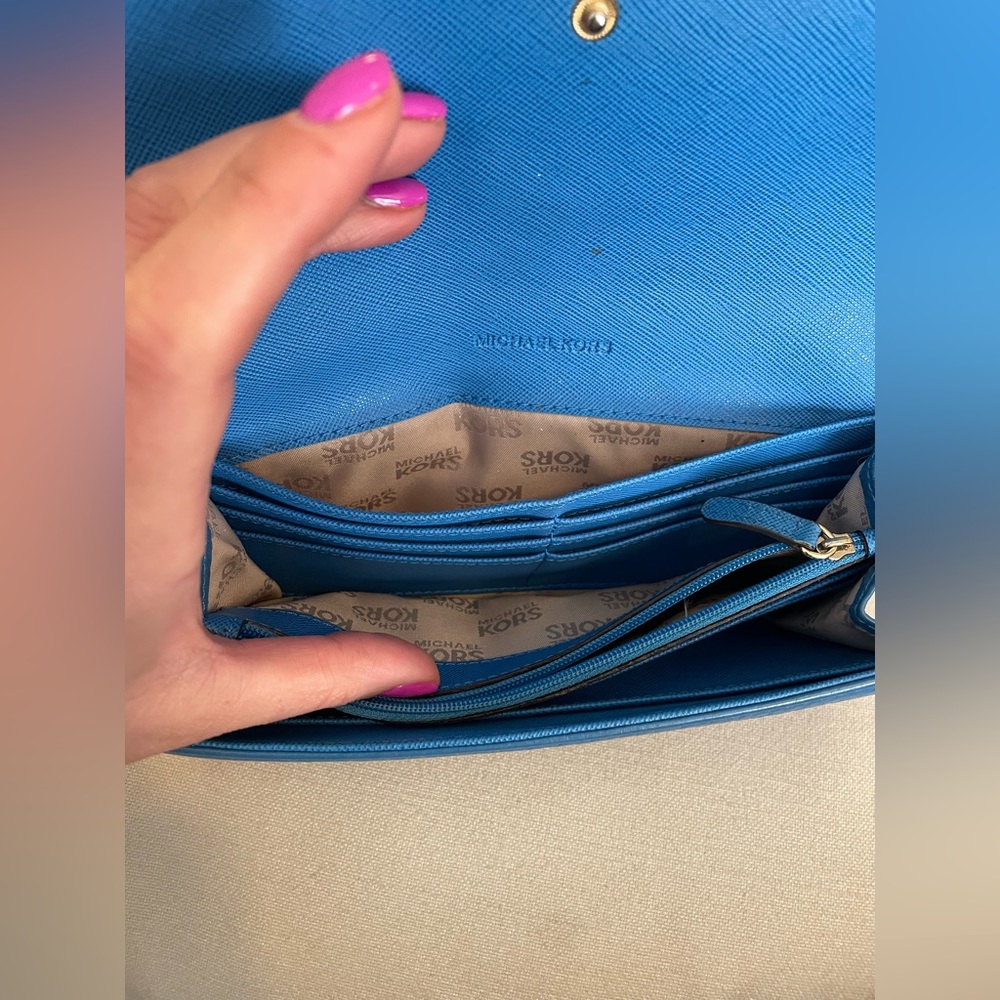 Michael Kors wallet - Picture 4 of 5